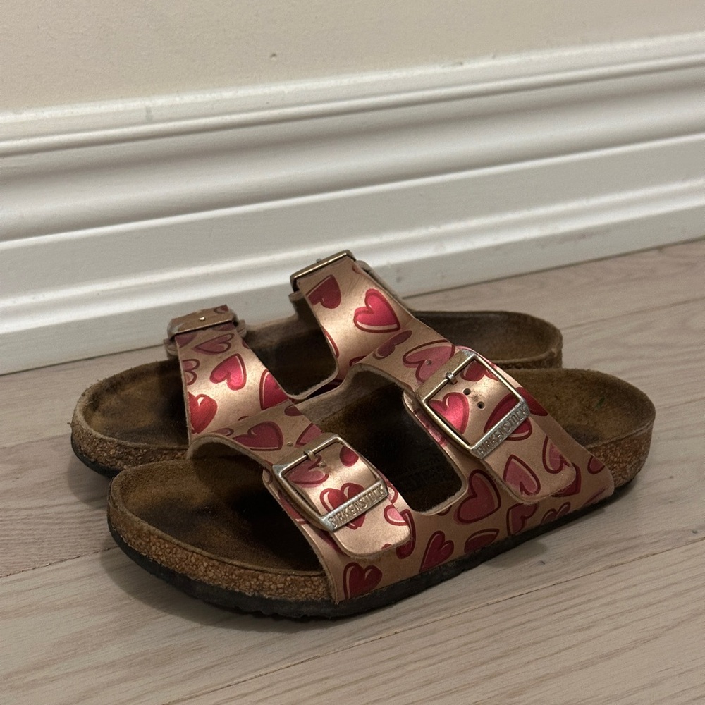 ♥️Heart Pattern Girls Birkenstocks Size 12